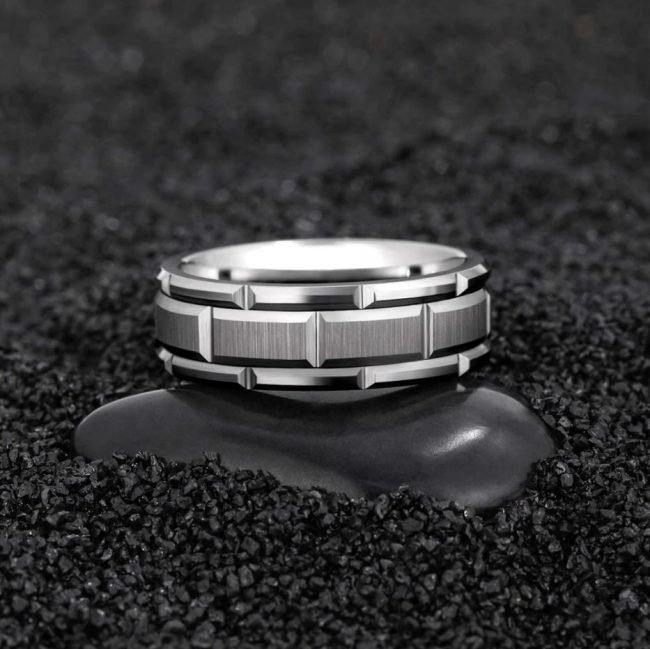 Inel modern pentru Barbati Model Titan din Stainless steel Argintiu 1