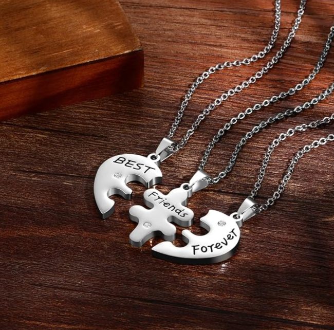 set coliere prietene best friends forever inima cu trei piese 3 lantisoare argintiu 32